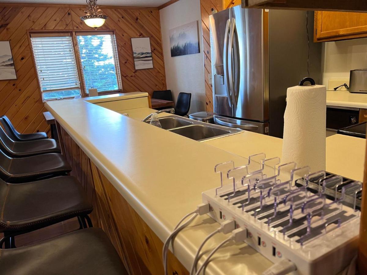 Summit 204D At Snowshoe Exterior foto
