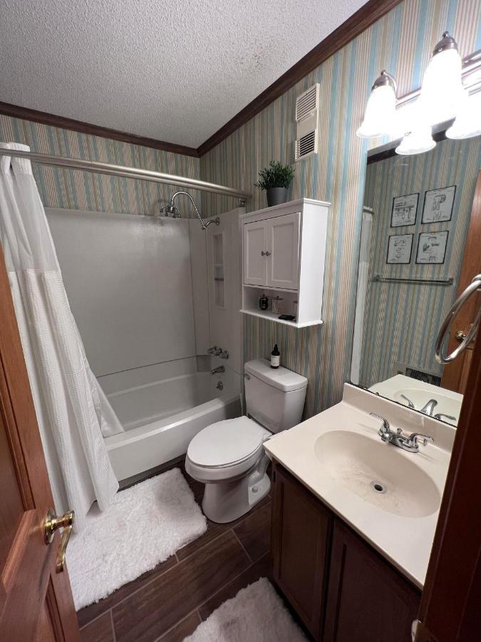 Summit 204D At Snowshoe Exterior foto
